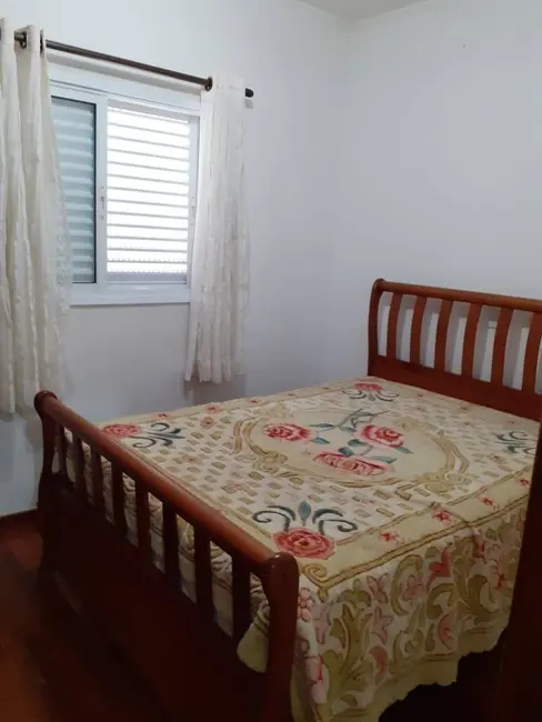 Sobrado com 3 quartos à venda em Vila Pires, Santo Andre - SP - imagem 5 Foto 5 de Sobrado com 3 quartos à venda em Vila Pires, Santo Andre - SP