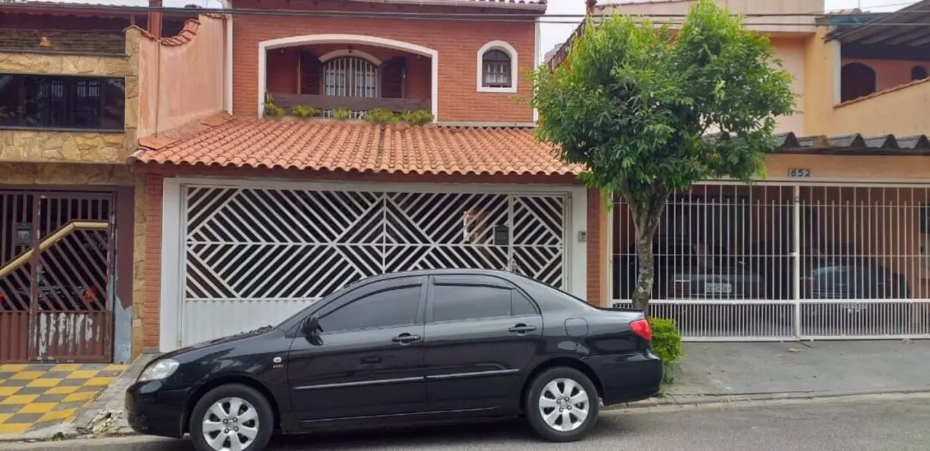 Sobrado com 4 quartos à venda, 313m2 em Parque Marajoara, Santo Andre - SP - imagem 1 Foto 1 de Sobrado com 4 quartos à venda, 313m2 em Parque Marajoara, Santo Andre - SP