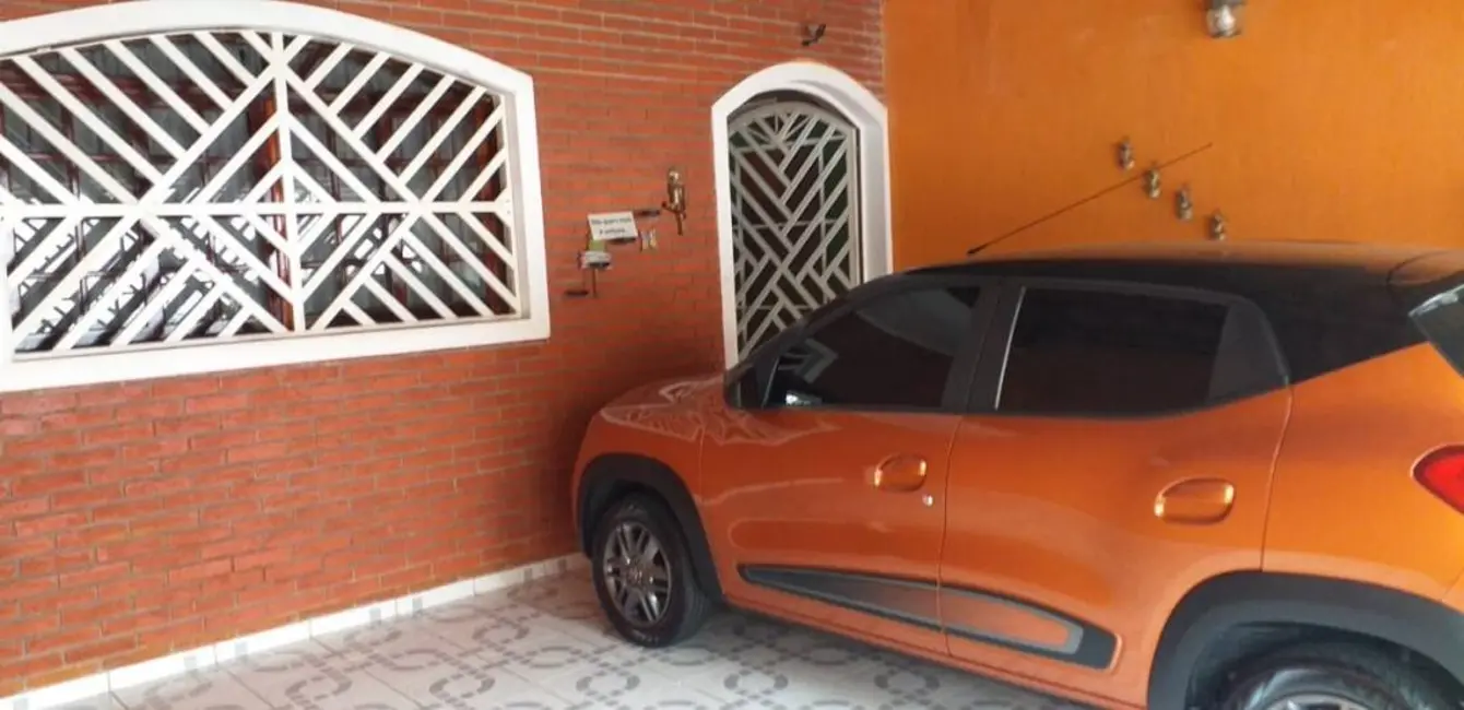 Sobrado com 4 quartos à venda, 313m2 em Parque Marajoara, Santo Andre - SP - imagem 2 Foto 2 de Sobrado com 4 quartos à venda, 313m2 em Parque Marajoara, Santo Andre - SP