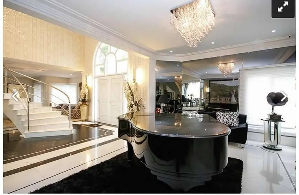 Casa de Condomínio com 6 quartos à venda em Parque Terra Nova II, Sao Bernardo Do Campo - SP - imagem 3 Foto 3 de Casa de Condomínio com 6 quartos à venda em Parque Terra Nova II, Sao Bernardo Do Campo - SP