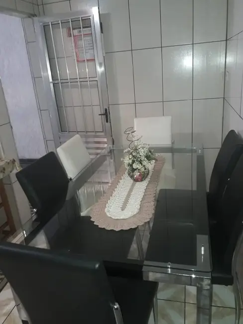 Casa com 2 quartos à venda em Jardim Santo André, Santo Andre - SP - imagem 3 Foto 3 de Casa com 2 quartos à venda em Jardim Santo André, Santo Andre - SP