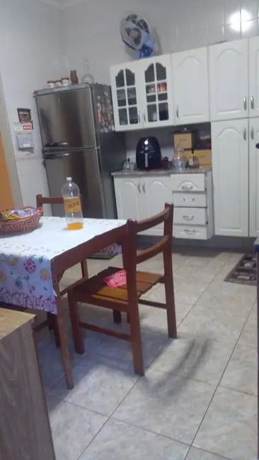 Foto 6 de Casa com 2 quartos à venda em Peruibe - SP