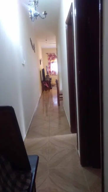 Foto 5 de Casa com 2 quartos à venda em Peruibe - SP