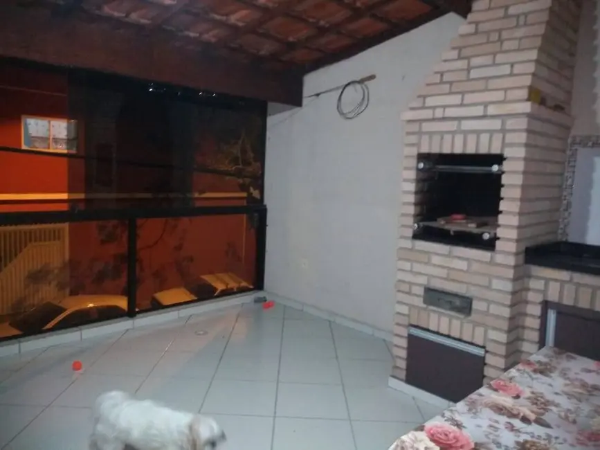 Sobrado com 3 quartos à venda em Jardim Santo André, Santo Andre - SP - imagem 1 Foto 1 de Sobrado com 3 quartos à venda em Jardim Santo André, Santo Andre - SP