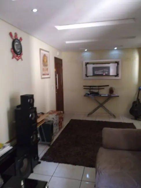 Foto 2 de Apartamento com 2 quartos à venda, 70m2 em Vila Luzita, Santo Andre - SP