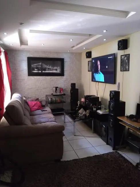 Foto 1 de Apartamento com 2 quartos à venda, 70m2 em Vila Luzita, Santo Andre - SP