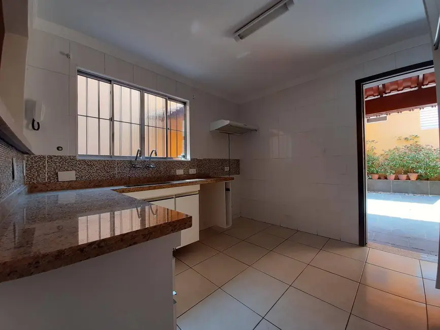 Foto 4 de Sobrado com 3 quartos à venda em Vila Scarpelli, Santo Andre - SP