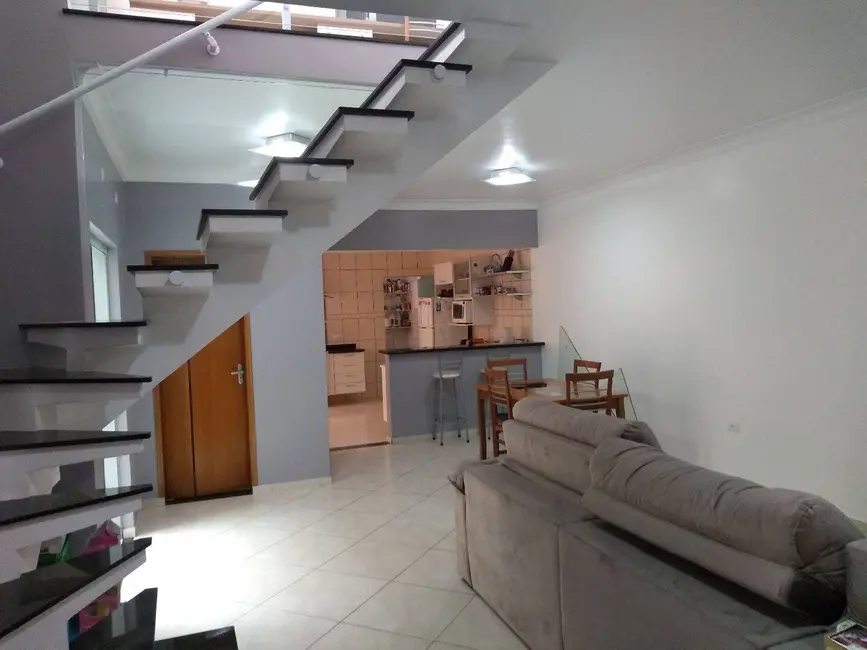 Foto 2 de Sobrado com 3 quartos à venda em Vila Mazzei, Santo Andre - SP