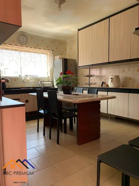 Foto 2 de Sobrado com 3 quartos à venda em Vila Pires, Santo Andre - SP