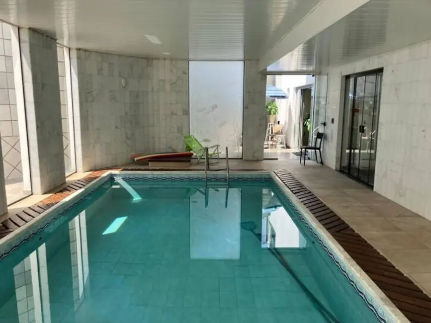 Casa com 6 quartos à venda, 355m2 em Nova Petrópolis, Sao Bernardo Do Campo - SP - imagem 5 Foto 5 de Casa com 6 quartos à venda, 355m2 em Nova Petrópolis, Sao Bernardo Do Campo - SP