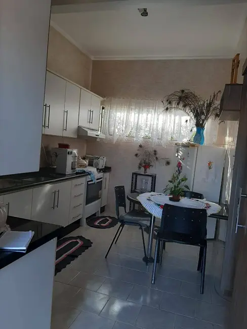 Casa com 3 quartos à venda, 380m2 em Centro, Primavera Do Leste - MT - imagem 8 Foto 8 de Casa com 3 quartos à venda, 380m2 em Centro, Primavera Do Leste - MT