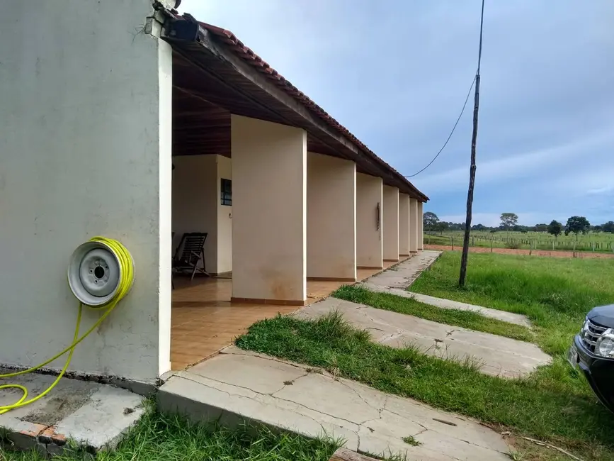 Chácara à venda, 2250m2 em Área Rural de Rondonópolis, Rondonopolis - MT - imagem 8 Foto 8 de Chácara à venda, 2250m2 em Área Rural de Rondonópolis, Rondonopolis - MT
