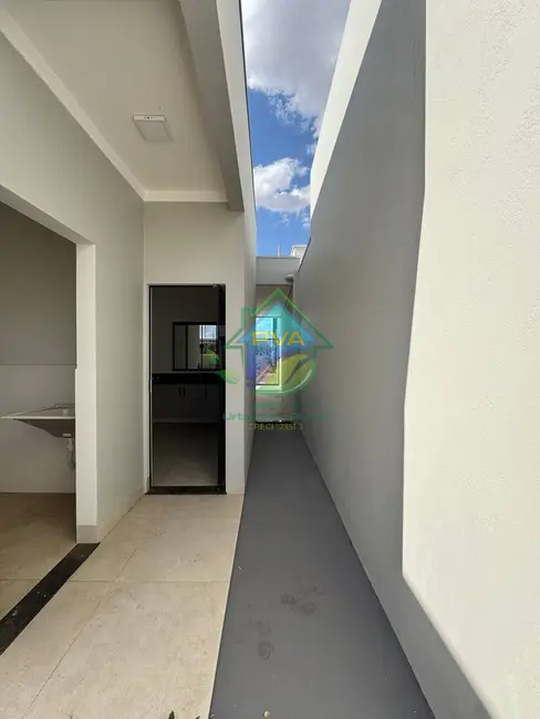 Foto 4 de Casa com 3 quartos para alugar em Primavera Do Leste - MT