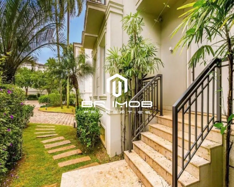 Foto 2 de Casa com 4 quartos à venda, 720m2 em São Paulo - SP