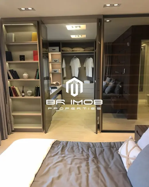 Foto 9 de Apartamento com 4 quartos à venda, 198m2 em São Paulo - SP