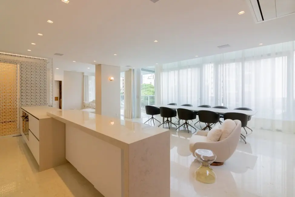 Apartamento com 3 quartos à venda, 298m2 em Itaim Bibi, São Paulo - SP - imagem 8 Foto 8 de Apartamento com 3 quartos à venda, 298m2 em Itaim Bibi, São Paulo - SP