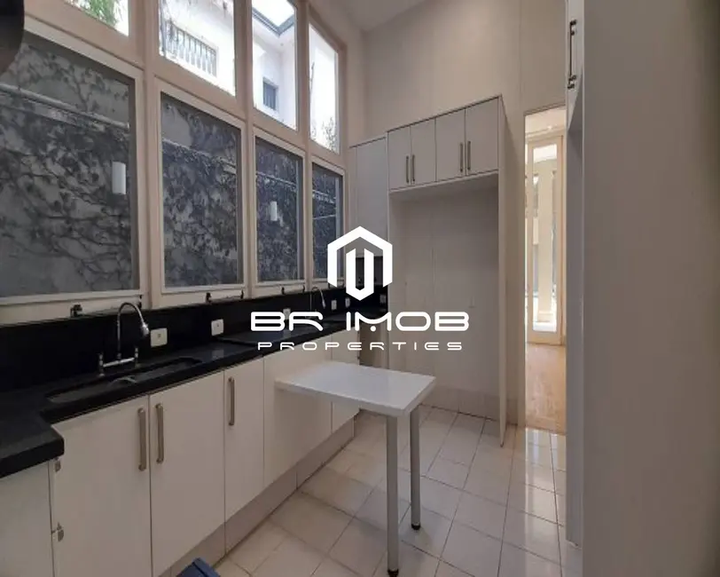 Casa com 4 quartos à venda, 832m2 em Jardim Europa, São Paulo - SP - imagem 9 Foto 9 de Casa com 4 quartos à venda, 832m2 em Jardim Europa, São Paulo - SP