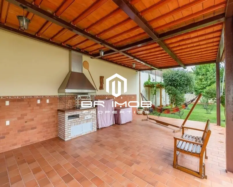 Casa com 5 quartos à venda, 509m2 em Alto de Pinheiros, São Paulo - SP - imagem 9 Foto 9 de Casa com 5 quartos à venda, 509m2 em Alto de Pinheiros, São Paulo - SP