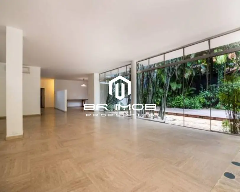 Casa com 5 quartos à venda, 764m2 em Jardim América, São Paulo - SP - imagem 2 Foto 2 de Casa com 5 quartos à venda, 764m2 em Jardim América, São Paulo - SP