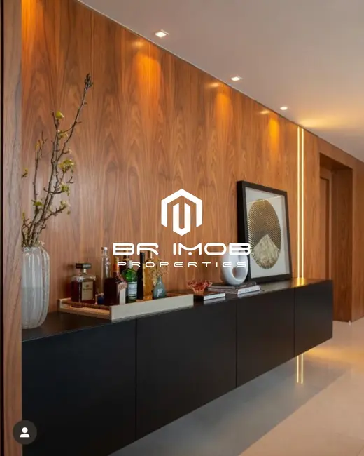 Foto 4 de Apartamento com 3 quartos à venda, 204m2 em São Paulo - SP