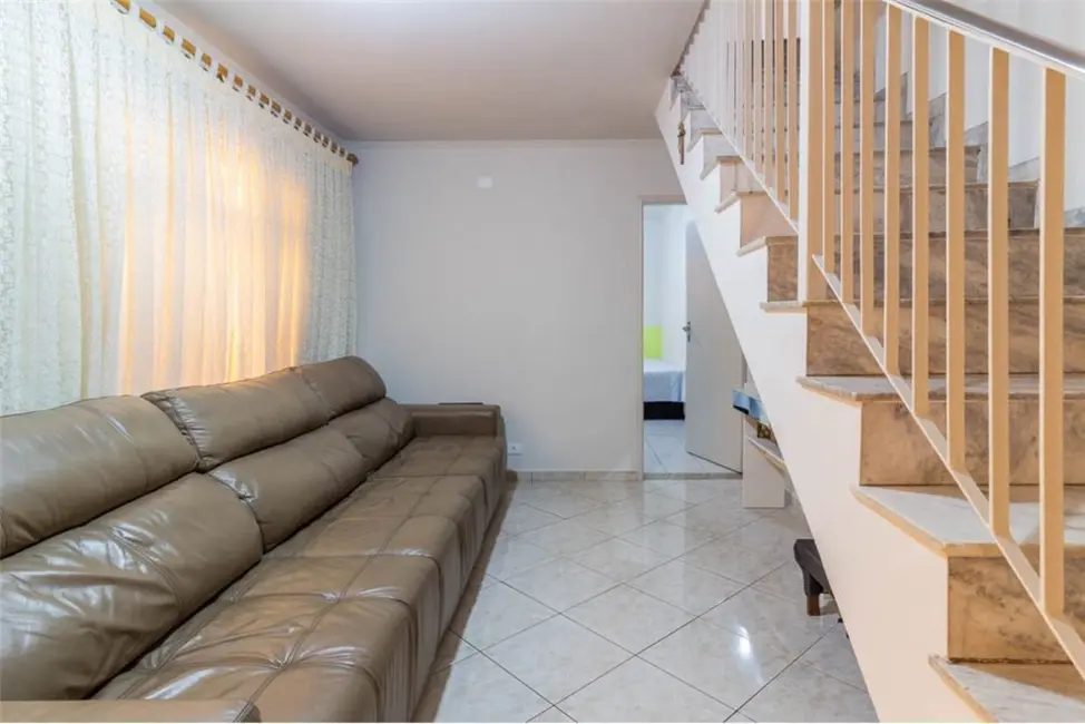 Casa com 4 quartos à venda, 199m2 em Penha de França, São Paulo - SP - imagem 3 Foto 3 de Casa com 4 quartos à venda, 199m2 em Penha de França, São Paulo - SP