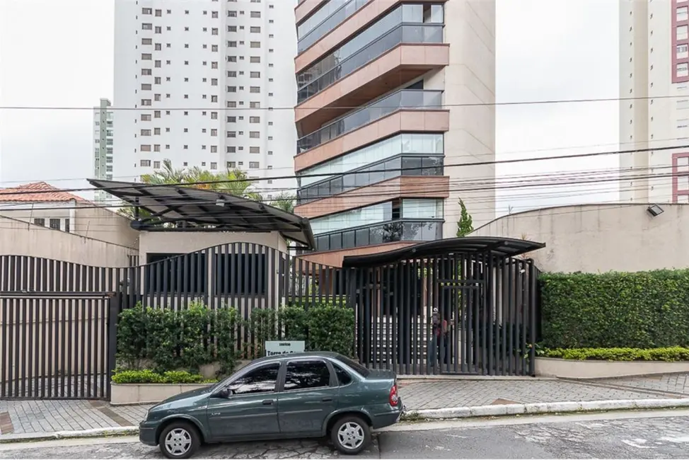 Apartamento com 3 quartos à venda, 187m2 em Tatuapé, São Paulo - SP - imagem 8 Foto 8 de Apartamento com 3 quartos à venda, 187m2 em Tatuapé, São Paulo - SP