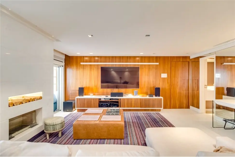 Apartamento com 3 quartos à venda, 234m2 em Vila Nova Conceição, São Paulo - SP - imagem 4 Foto 4 de Apartamento com 3 quartos à venda, 234m2 em Vila Nova Conceição, São Paulo - SP