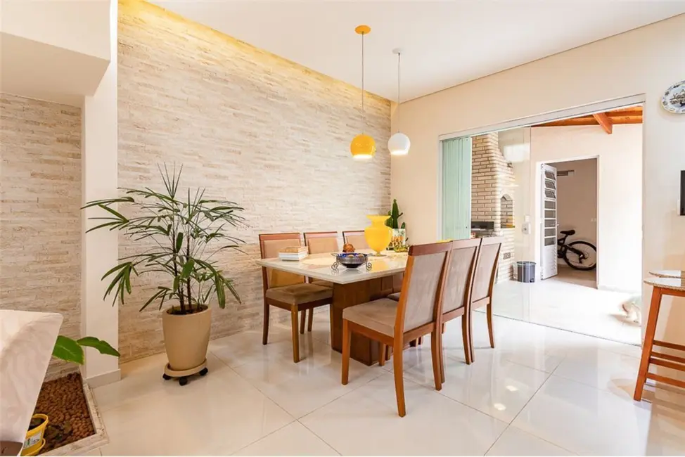 Foto 8 de Casa com 3 quartos à venda, 190m2 em Parque Imperial, São Paulo - SP