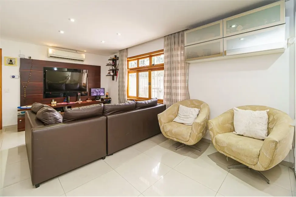 Foto 9 de Casa com 4 quartos à venda, 150m2 em Jardim Londrina, São Paulo - SP