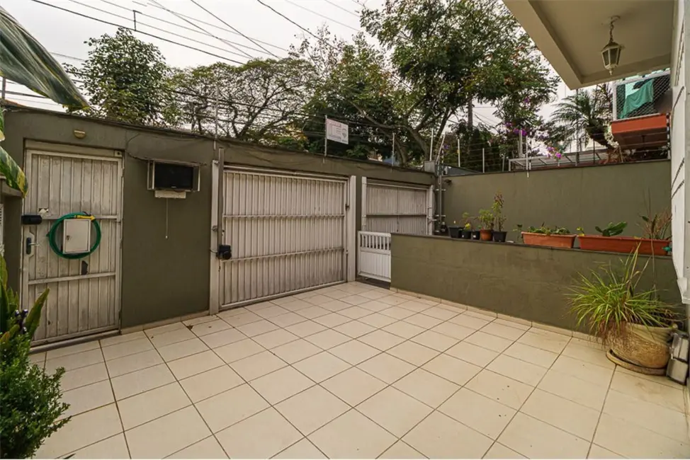 Foto 2 de Casa com 4 quartos à venda, 150m2 em Jardim Londrina, São Paulo - SP