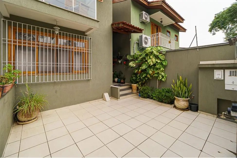 Foto 1 de Casa com 4 quartos à venda, 150m2 em Jardim Londrina, São Paulo - SP