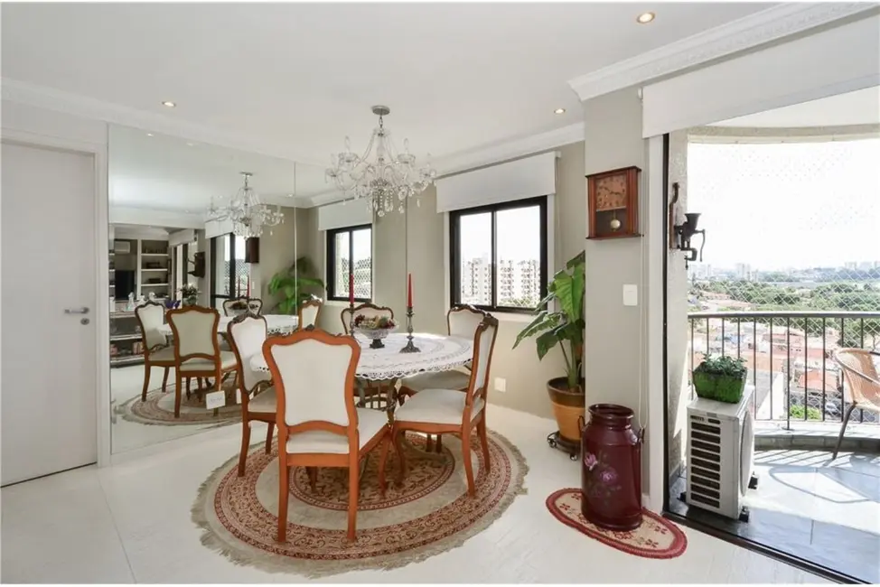 Foto 4 de Apartamento com 3 quartos à venda, 147m2 em Caxingui, São Paulo - SP