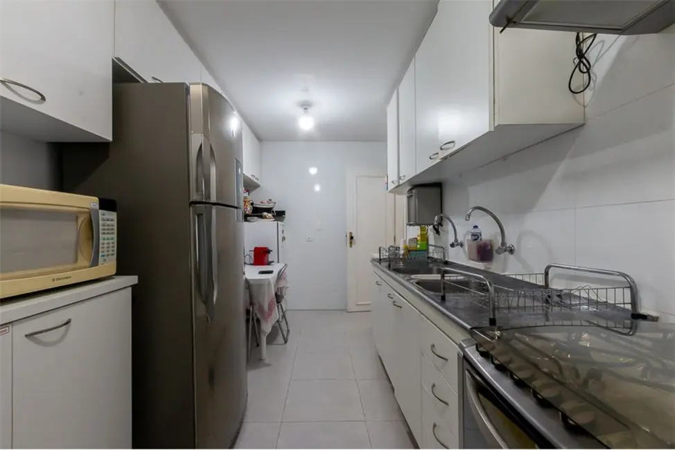 Foto 8 de Apartamento com 4 quartos à venda, 140m2 em Higienópolis, São Paulo - SP