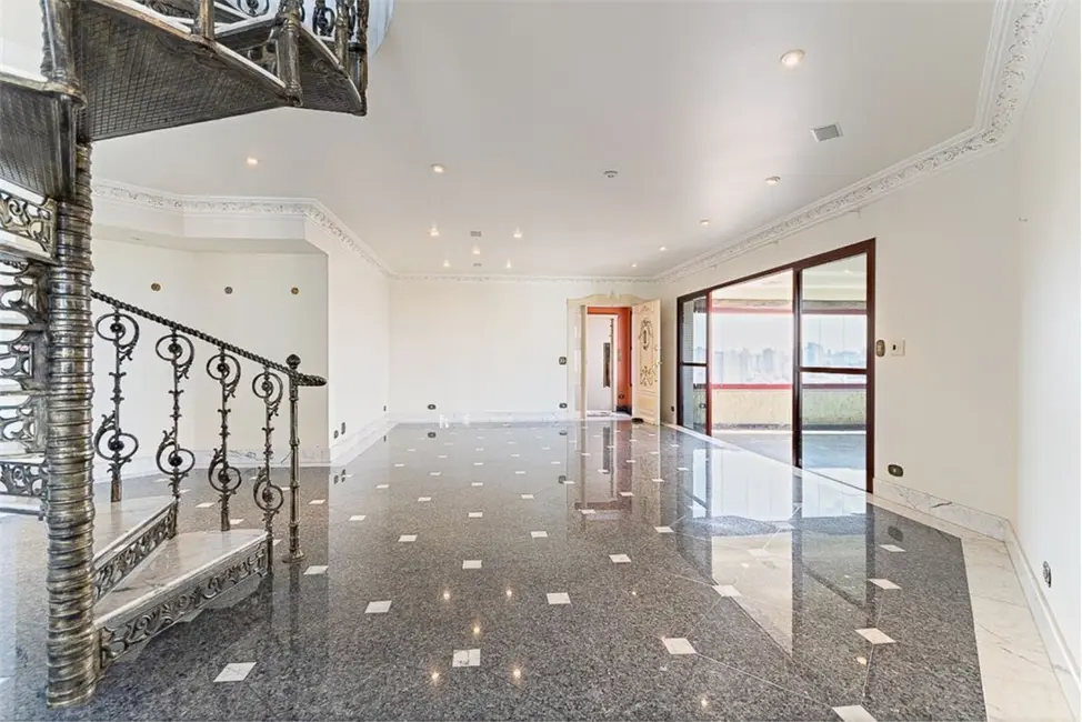 Foto 3 de Casa com 3 quartos à venda, 530m2 em Jardim Avelino, São Paulo - SP