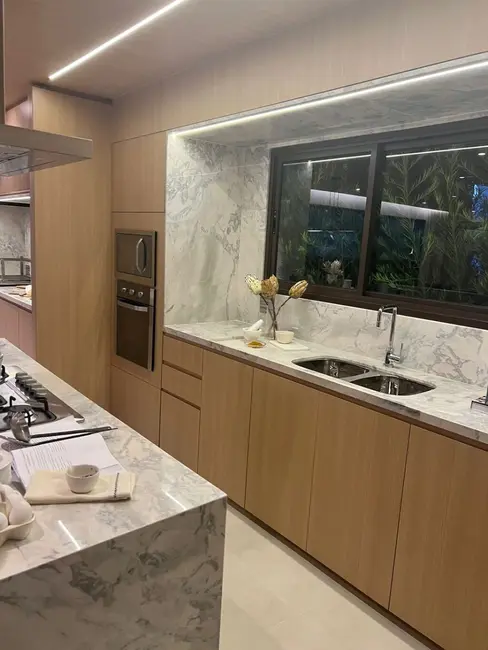 Apartamento com 3 quartos à venda, 166m2 em Pinheiros, São Paulo - SP - imagem 9 Foto 9 de Apartamento com 3 quartos à venda, 166m2 em Pinheiros, São Paulo - SP