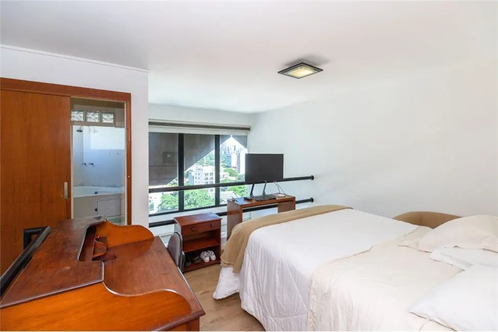 Casa com 1 quarto à venda, 58m2 em Pinheiros, São Paulo - SP - imagem 3 Foto 3 de Casa com 1 quarto à venda, 58m2 em Pinheiros, São Paulo - SP