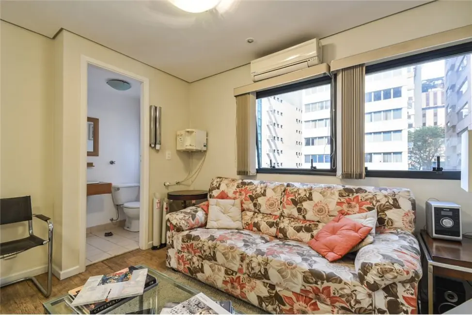 Sala Comercial à venda, 93m2 em Bela Vista, São Paulo - SP - imagem 2 Foto 2 de Sala Comercial à venda, 93m2 em Bela Vista, São Paulo - SP