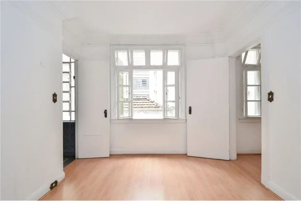 Foto 2 de Apartamento com 2 quartos à venda, 58m2 em Sé, São Paulo - SP