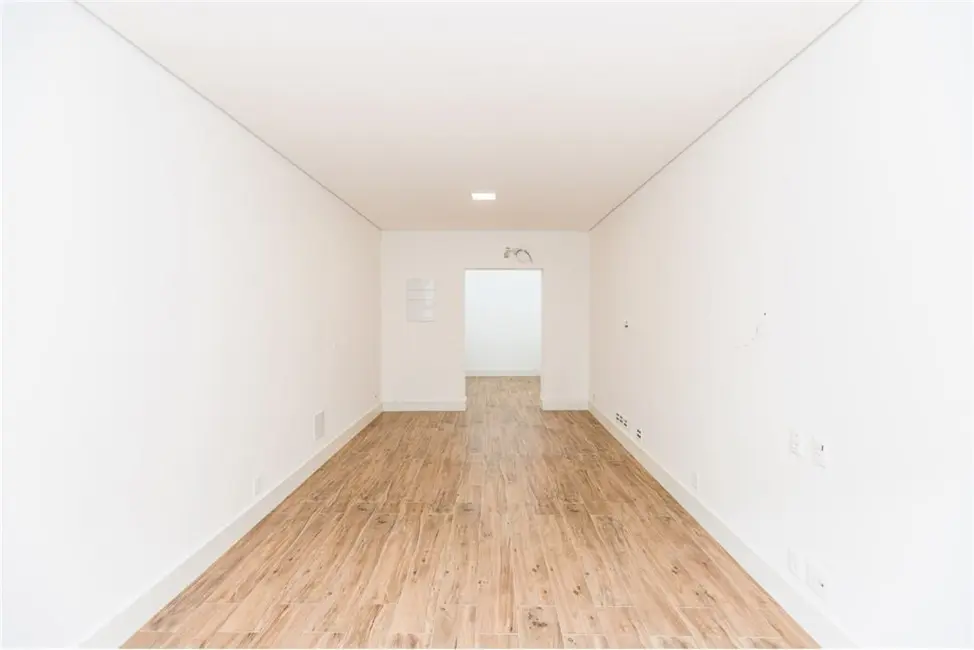 Foto 3 de Casa com 3 quartos à venda, 324m2 em Vila Monumento, São Paulo - SP