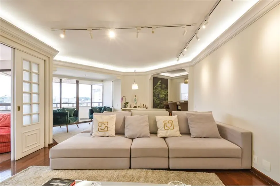 Foto 2 de Apartamento com 4 quartos à venda, 227m2 em Moema, São Paulo - SP