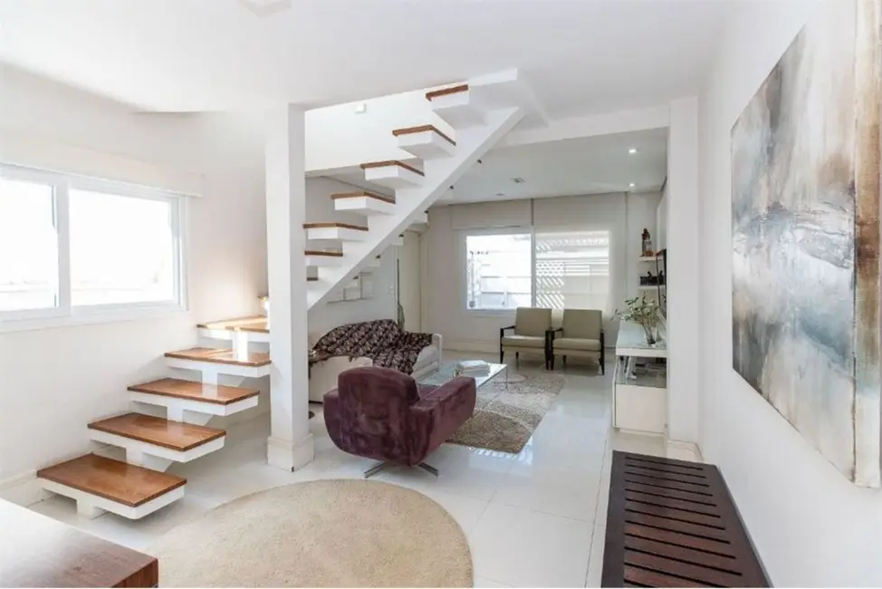 Casa com 3 quartos à venda, 165m2 em Planalto Paulista, São Paulo - SP - imagem 2 Foto 2 de Casa com 3 quartos à venda, 165m2 em Planalto Paulista, São Paulo - SP