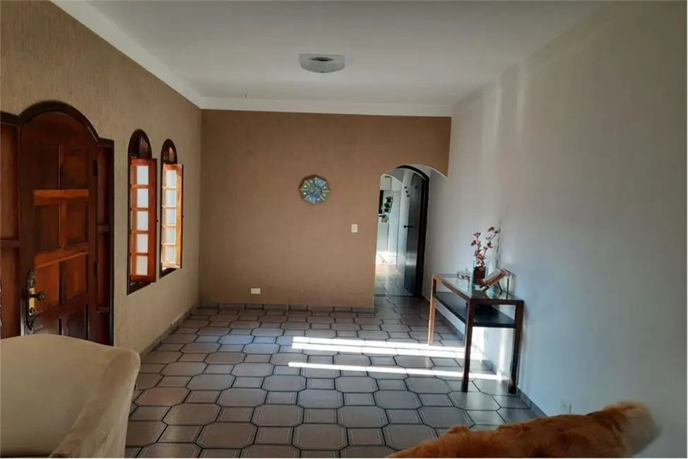 Foto 4 de Casa com 3 quartos à venda, 225m2 em Jardim Nice, São Paulo - SP