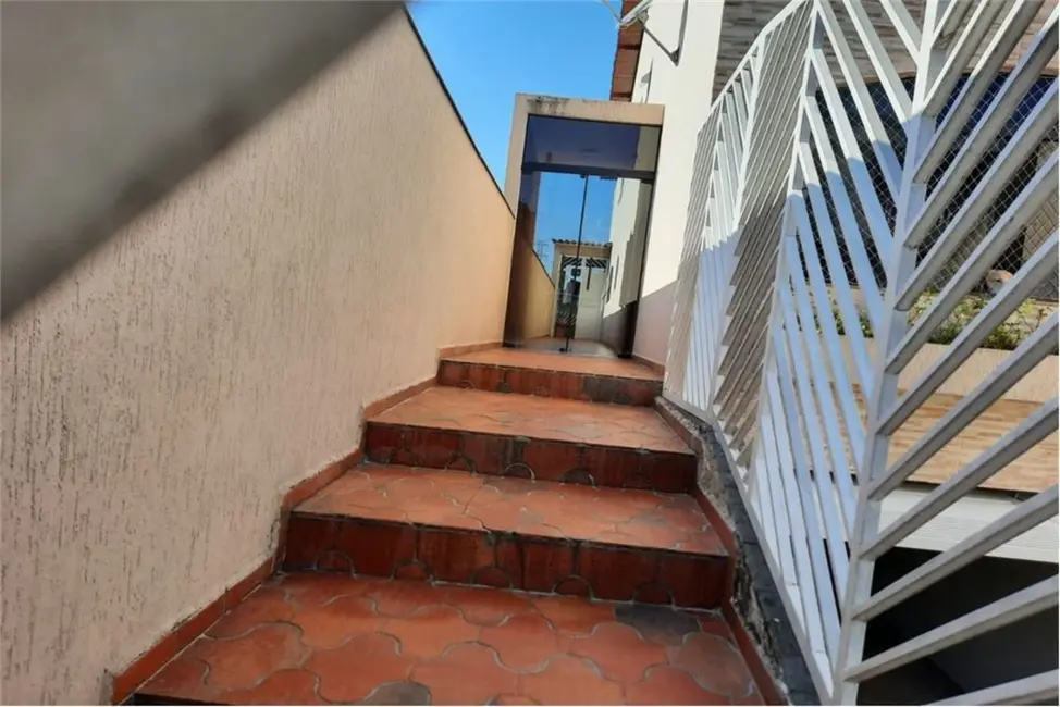 Foto 2 de Casa com 3 quartos à venda, 225m2 em Jardim Nice, São Paulo - SP