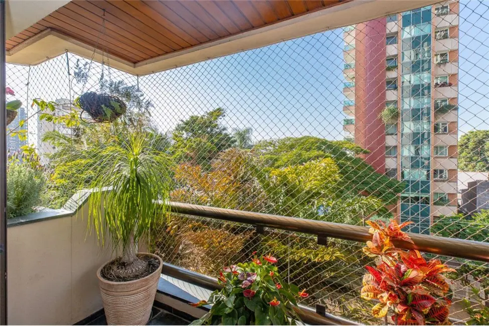 Foto 9 de Apartamento com 4 quartos à venda, 200m2 em Moema, São Paulo - SP