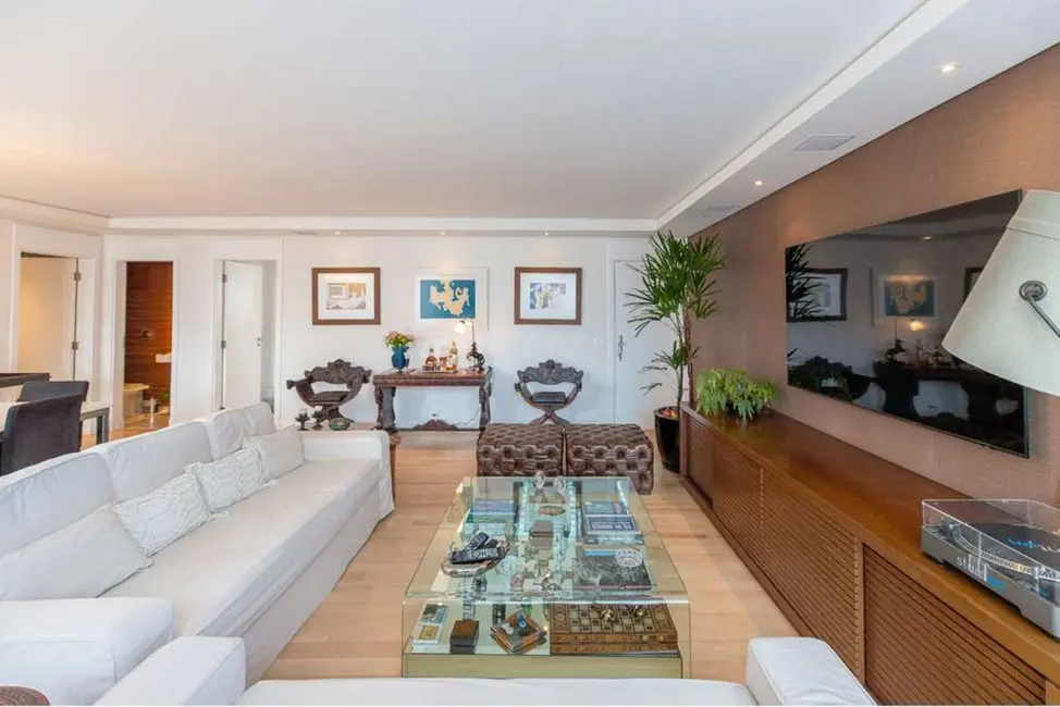 Foto 4 de Apartamento com 3 quartos à venda, 152m2 em Vila Mariana, São Paulo - SP
