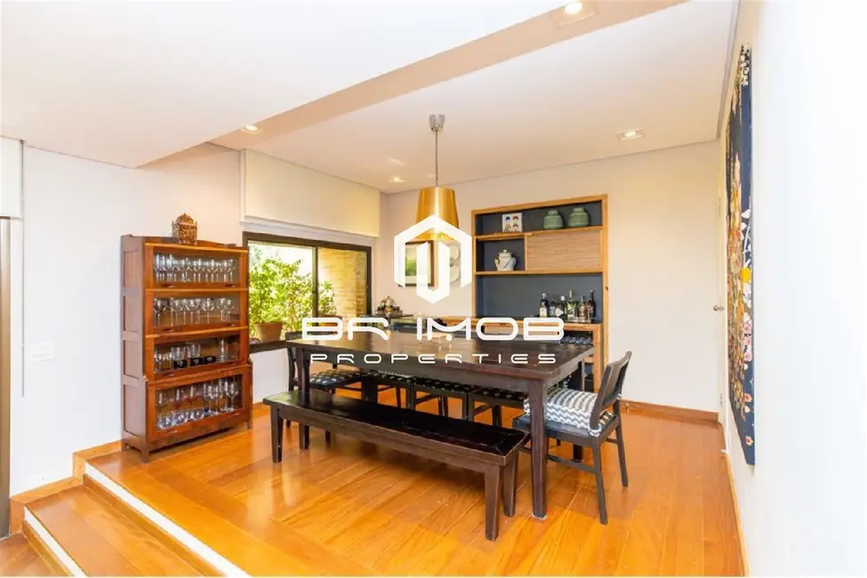 Apartamento com 3 quartos à venda, 218m2 em Itaim Bibi, São Paulo - SP - imagem 8 Foto 8 de Apartamento com 3 quartos à venda, 218m2 em Itaim Bibi, São Paulo - SP