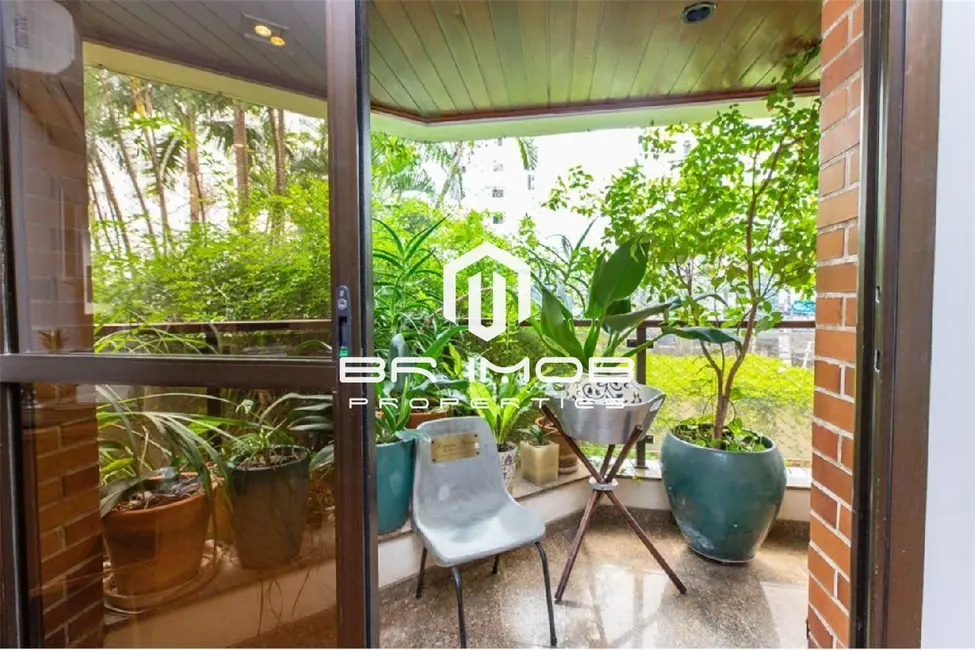 Apartamento com 3 quartos à venda, 218m2 em Itaim Bibi, São Paulo - SP - imagem 9 Foto 9 de Apartamento com 3 quartos à venda, 218m2 em Itaim Bibi, São Paulo - SP