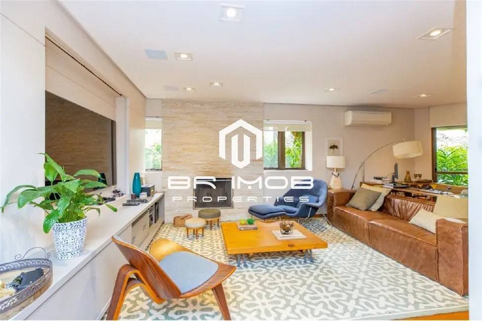 Foto 2 de Apartamento com 3 quartos à venda, 218m2 em Itaim Bibi, São Paulo - SP