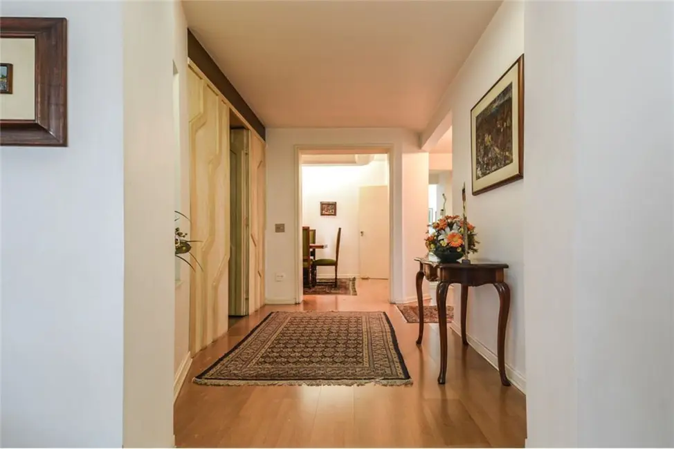 Apartamento com 3 quartos à venda, 220m2 em Bela Vista, São Paulo - SP - imagem 4 Foto 4 de Apartamento com 3 quartos à venda, 220m2 em Bela Vista, São Paulo - SP