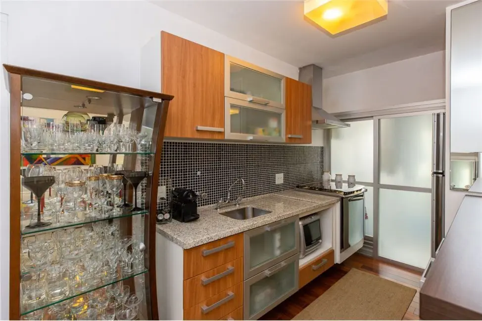 Foto 3 de Apartamento com 2 quartos à venda, 47m2 em Campo Belo, São Paulo - SP